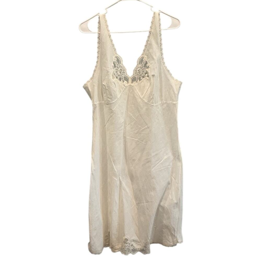 Velrose Womens Lace Accent Cotton Slip Size 40 Coquette Boudoir Cottage Romantic